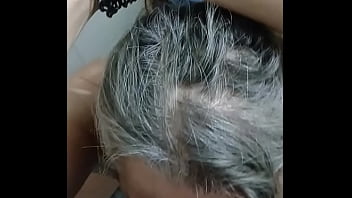 2025 02 04 esclave f dans les wc de l'autoroute