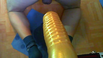 Gefickt Von 12 Cm Fetten Monster Dildo thumbnail