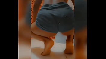 Twerking dancing ass fuck