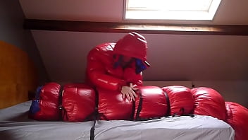 Plan Bondage En Parkasite Overffilled Et Couettes 4kg thumbnail