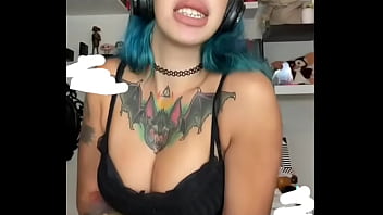 Caliente perra te pondra la verga dura