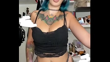 Caliente perra te pondra la verga dura