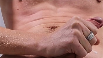 Gaycapetownboy hung sub horny bottom