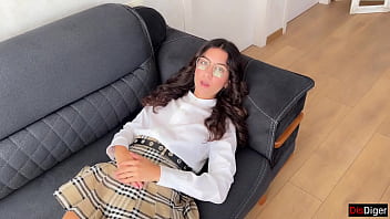 Girl can't pronounce some letters and turns to a professional speech therapist who fucks her