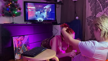 I watch a movie while getting sucked off