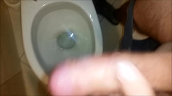 Teen Solo Cuming In Bath thumbnail