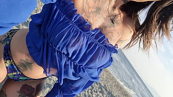 En direct mes petits cœurs venez me rejoindre sur le live et aussi devenez