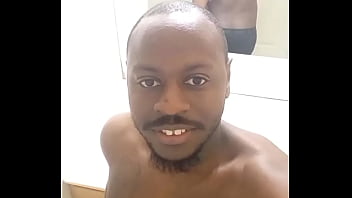 Masturbating with mirror selfie for free