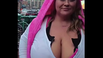 Such a cool spot to check out in bostonblush erotica#plussizemodel #bbw #bbws Such a cool spot to check out in bostonblush erotica#plussizemodel #bbw #bbws