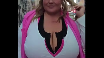 Such a cool spot to check out in bostonblush erotica#plussizemodel #bbw #bbws