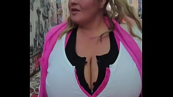 Such a cool spot to check out in bostonblush erotica#plussizemodel #bbw #bbws