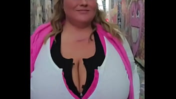 Such a cool spot to check out in bostonblush erotica#plussizemodel #bbw #bbws