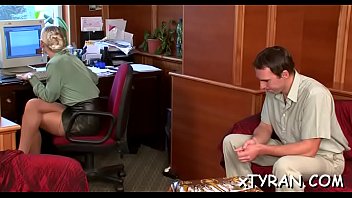 Astonishing sweetie gets penetrated