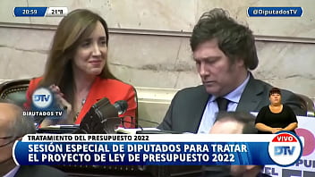 Milei penetra oídos con sus locas palabrillas