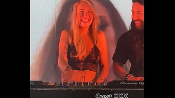 #karliekloss #dj #pornstar #party #performance #blonde #adultstar #famouspornstar #analsex #bbc #blocked #famou
