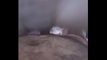 Comendo a coroa do corno