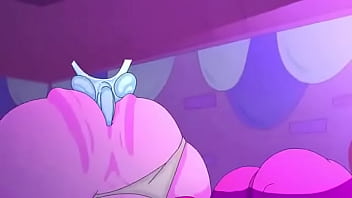 Dulce princesa es follada por su gordo culo hasta dejarla llena de leche