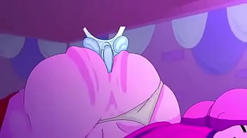 Dulce princesa es follada por su gordo culo hasta dejarla llena de leche