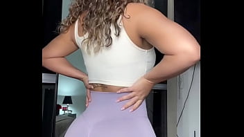 Encuéntrala a sassy en tik