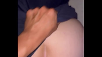 Enteada novinha gozou bastante