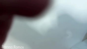 Minha esposa chamou sua amiguinha rasta pra gozar gostoso no meu pau é óbvio que tive que dar leitinho para as duas