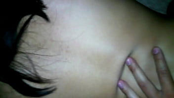 Nalgona Gimiendo Rico Con Verga Larga thumbnail