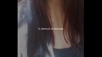 Enseña Las Tetas En Videollamada thumbnail