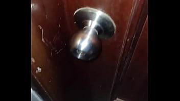 Encuentro A Mi Madrastra Acostada En Mi Cuarto 1 thumbnail