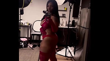 Available for shoots in satx atx until nov 5 ️