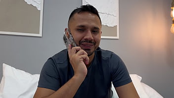 Contacto a una chica muy puta y me la follo duro parte 1 tommy miller