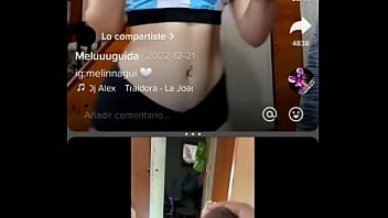 Me hago una paja con meluuguida acabo en el movil