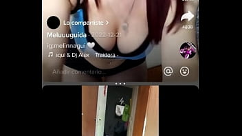 Me hago una paja con meluuguida acabo en el movil Me hago una paja con meluuguida acabo en el movil