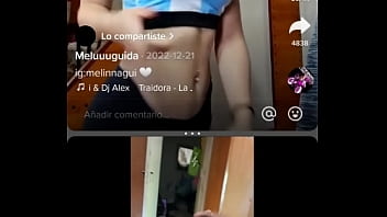 Me hago una paja con meluuguida acabo en el movil