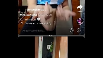 Me hago una paja con meluuguida acabo en el movil