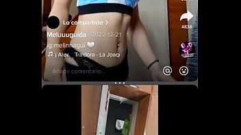 Me hago una paja con meluuguida acabo en el movil