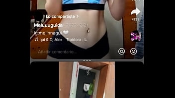 Me hago una paja con meluuguida acabo en el movil