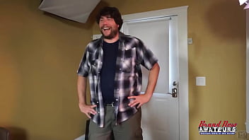 Skinny brunette jamie litton and petite blonde piper rub and share a cock