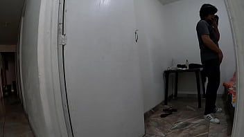 Mi hermanastra me encuentra oliendo sus tangas y me castiga dandome nalgadas en el pene me encanta que sea dominatrix