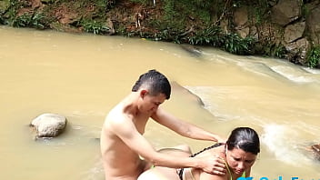 Sexo en la playa al aire libre sexo publico