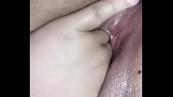 Chica caliente acabando