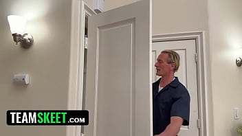 Drilling my bratty stepdaughter’s pussy literally