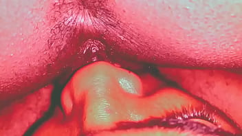 Munching on this pussy