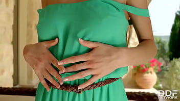 Sexy summer ukranian blonde's sizzling reveal