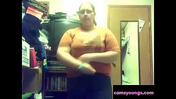 Bbw strips on softcore porn video 2e