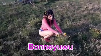 Bonneyuwu 7 11 elfa en el bosque tomando café