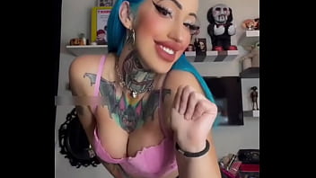 Perra caliente te pondra la verga dura