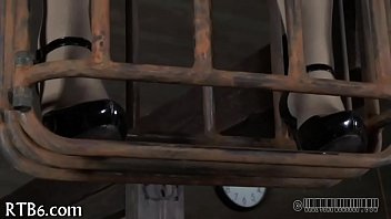 Tying Up Girl For Wild Castigation thumbnail