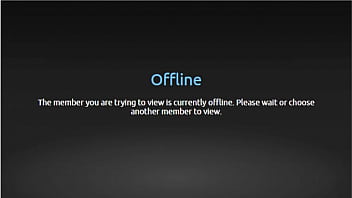 Rusa bailando sexy en calzones blancso