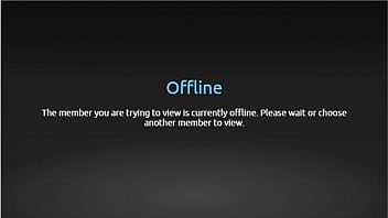 Rusa bailando sexy en calzones blancso