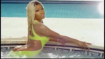 Nicki minaj seduces white lesbian model with her big ass Nicki minaj seduces white lesbian model with her big ass